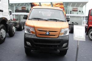 中國重汽九款車型齊聚2013上海車展
