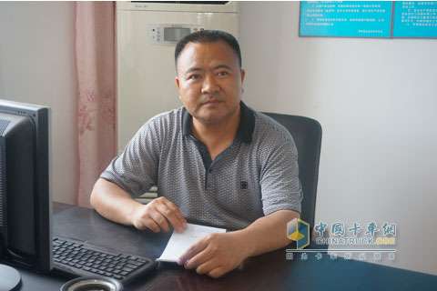 飛龍運業(yè)副總經(jīng)理廖周巨
