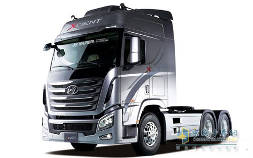 現(xiàn)代Xcient重型牽引車