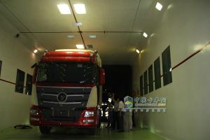 歐曼GTL實(shí)車風(fēng)洞實(shí)驗(yàn)完成 福田汽車空氣動(dòng)力性能開(kāi)發(fā)國(guó)內(nèi)領(lǐng)先
