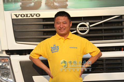 沃爾沃卡車節(jié)油大使徐廣萬(wàn)