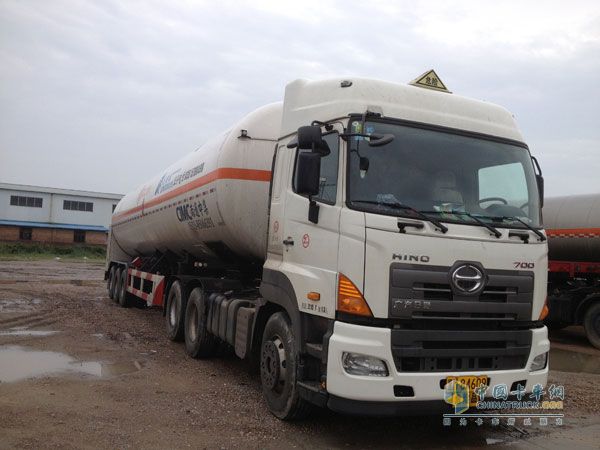 龍鑫源工貿(mào)廣汽日野運(yùn)輸車