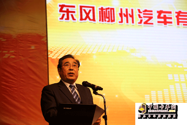 重視網(wǎng)絡建設 東風柳汽2014年目標4.85萬輛