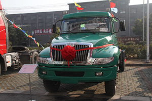 一汽柳特 4x2 長頭牽引車（老141升級版）