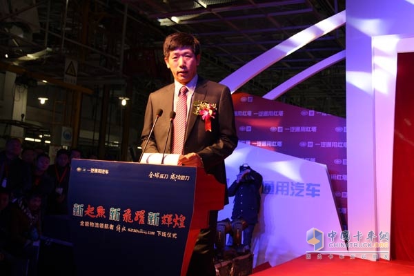 一汽通用解放S230公獅l量產下線及產品實拍