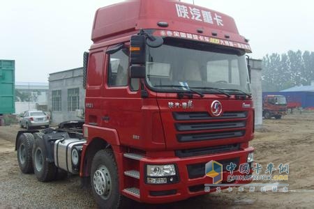 陜汽德龍F(tuán)3000  6*4牽引車(chē)（輕量化版）