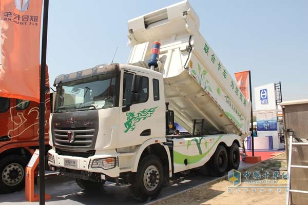 聯(lián)合卡車新型智能渣運(yùn)車