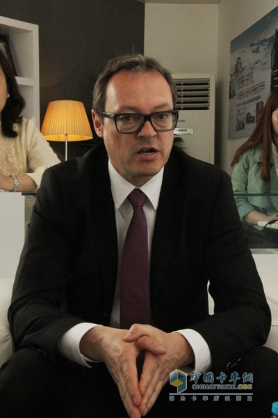 福田戴姆勒?qǐng)?zhí)行副總裁、首席財(cái)務(wù)官Stefan Albrecht