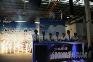 一汽解放錫柴喜迎奧威發(fā)動機第60萬臺下線