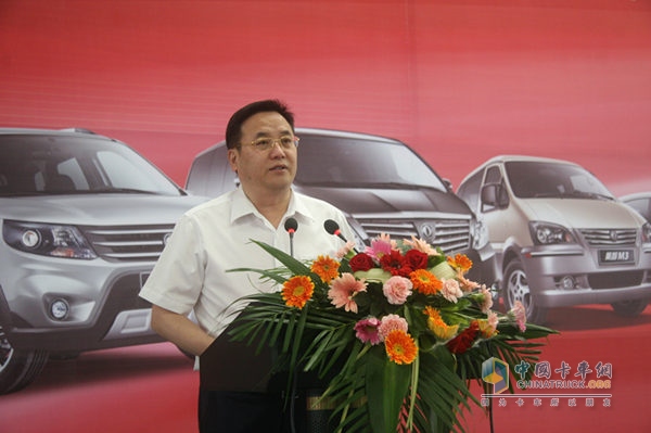 東風(fēng)汽車(chē)公司總經(jīng)理朱福壽