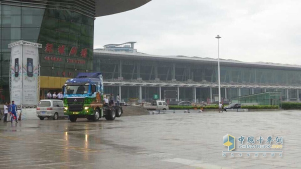 鑒你所見，不凡體驗(yàn) 中國(guó)重汽SITRAK助力城市物流提速前行
