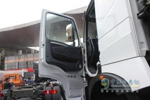 中國(guó)重汽 HOWO-T7H 6X4自卸車(chē)