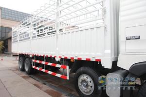 中國重汽 HOWO T5G重卡 8X4載貨車