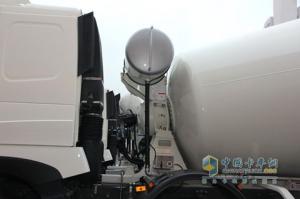中國(guó)重汽 HOWO-T7H 8×4攪拌車(chē)