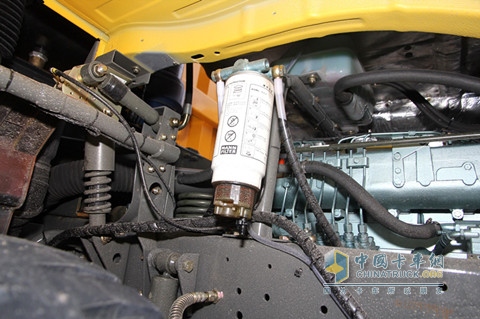 中國重汽 豪瀚8*4 公路標載型自卸車