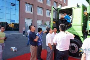 陜汽新型渣土車新疆上市
