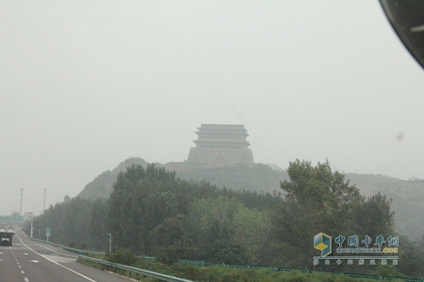 奔馳卡車(chē)中國(guó)物流主干線油耗實(shí)測(cè)西安-鄭州-北京圓滿(mǎn)結(jié)束