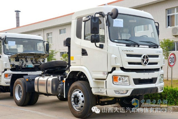 大運(yùn)N6系列4x2牽引車(chē)首曝光