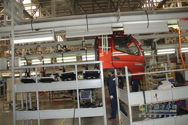 參觀福田汽車北京多功能汽車廠暨“歐馬可、奧鈴車型品鑒