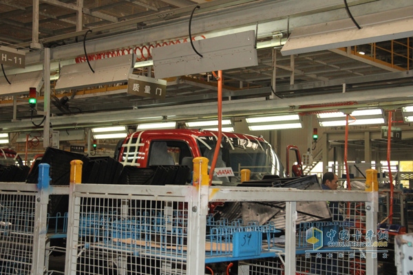 參觀福田汽車北京多功能汽車廠暨“歐馬可、奧鈴車型品鑒
