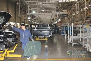 參觀福田汽車北京多功能汽車廠暨“歐馬可、奧鈴車型品鑒