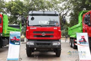 東風(fēng)柳汽 乘龍M31A 玉柴130馬力 國四 4×2載貨車（4500軸距）
