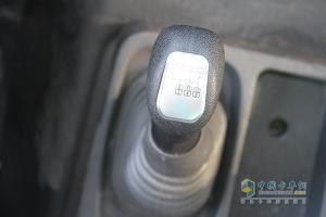上汽依維柯紅巖 新金剛 智能渣土車