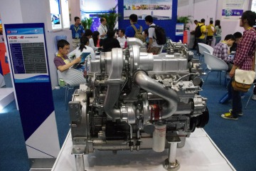 玉柴 YC6L350-42 8.242升 國(guó)四發(fā)動(dòng)機(jī)