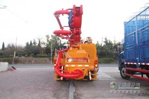 一汽解放青島 龍V 204馬力 4X2 國(guó)四水泥泵車 CA1167PK2BE4A80