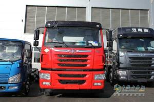 一汽解放青島 290馬力 悍V 8×4國(guó)四自卸車