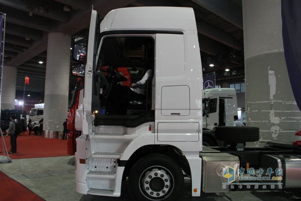 廣州車(chē)展：梅賽德斯——奔馳攜三款A(yù)ctros重卡隆重亮相