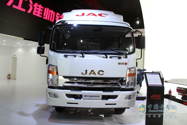 廣州車(chē)展：江淮汽車(chē)攜帥鈴全系參展 展示納威斯達(dá)新動(dòng)力