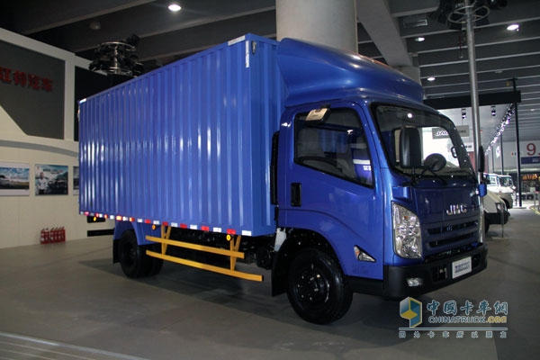 廣州車展:江鈴汽車看中細分市場 攜專用車亮相