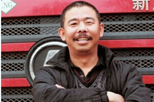 有一種幸福叫做老李與陜汽天然氣卡車(chē)