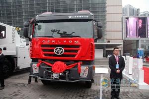 上汽依維柯紅巖杰獅 4×2 350馬力國(guó)IV城市主戰(zhàn)消防車