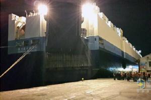 江淮重卡出口第一大單 首批200臺重卡到達委內(nèi)瑞拉港