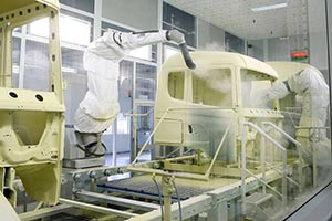 駕駛室年產能8萬臺 斯堪尼亞瑞典新底漆噴漆車間投入使用 