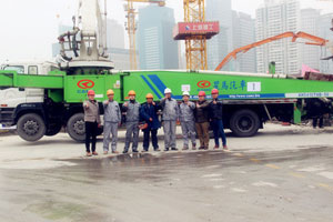 華菱星馬泵車顯威上海重點工程