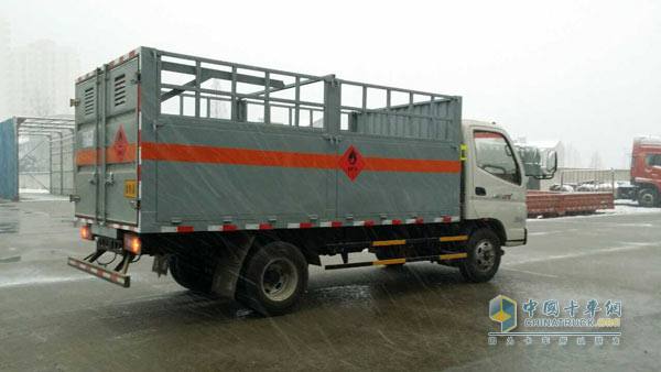 福田奧鈴CTX?；愤\(yùn)輸專用車