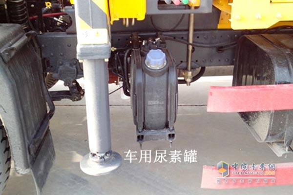 卡車車用尿素罐