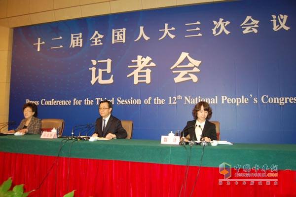 十二屆全國人大三次會議記者會現(xiàn)場