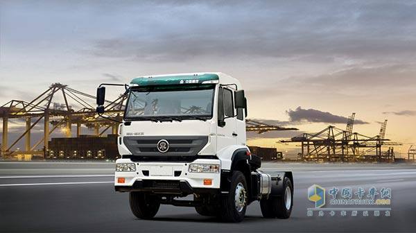 中國(guó)重汽M5G牽引車
