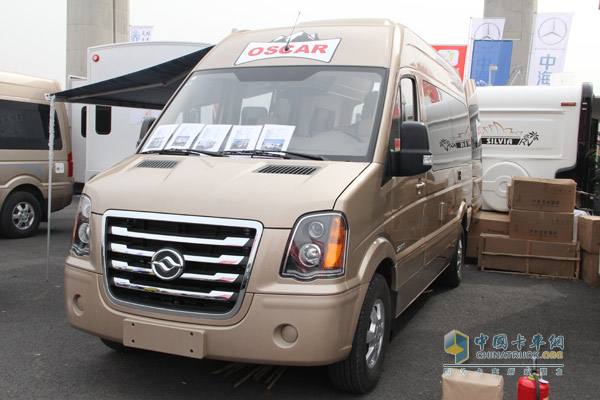 21RV與堅持夢想者同行--2015中國(北京)國際房車露營展覽會