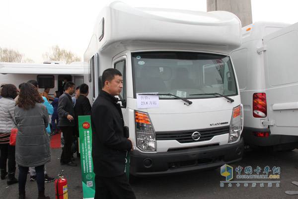 21RV與堅持夢想者同行--2015中國(北京)國際房車露營展覽會