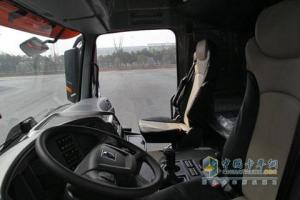 徐工漢風(fēng) 西康430馬力 6X4 國四 牽引車