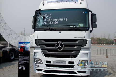 奔馳 Actros 2644 LS 6X4 國四 2015標(biāo)準(zhǔn)版