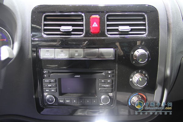 上海車展 品牌全球千臺(tái)交車儀式和節(jié)油挑站賽啟動(dòng)