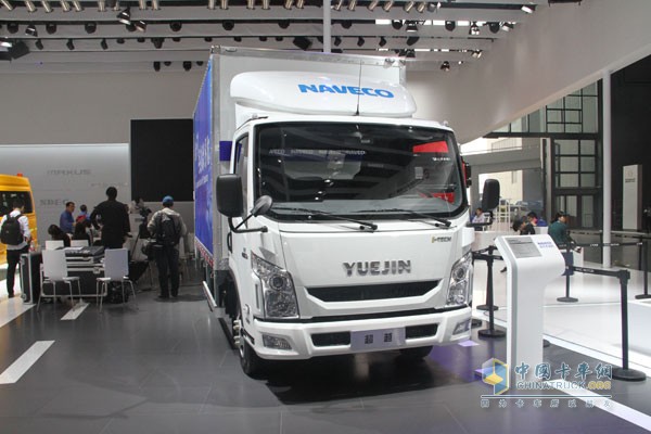 上海車展 上汽依維柯紅巖發(fā)布全新車聯(lián)網(wǎng)系統(tǒng)“杰時達”