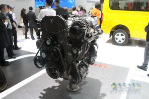 上海車展 上汽依維柯紅巖發(fā)布全新車聯(lián)網(wǎng)系統(tǒng)“杰時達”