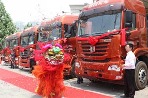 聯(lián)合卡車新U系、V系在鄭州上市